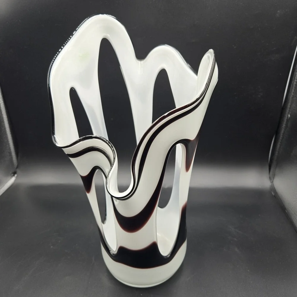 VTG Jozefina Krosno Hand-Blown Art Glass Vase Erupt Series Zebra Swirl Maroon